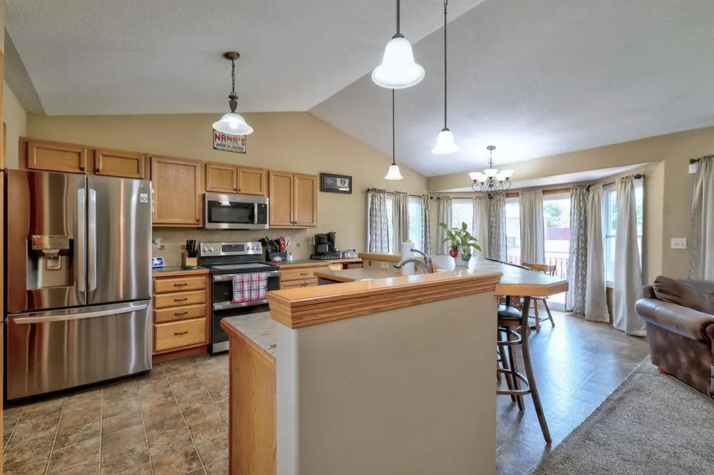 611 Cleek Court Winfield KS 67156