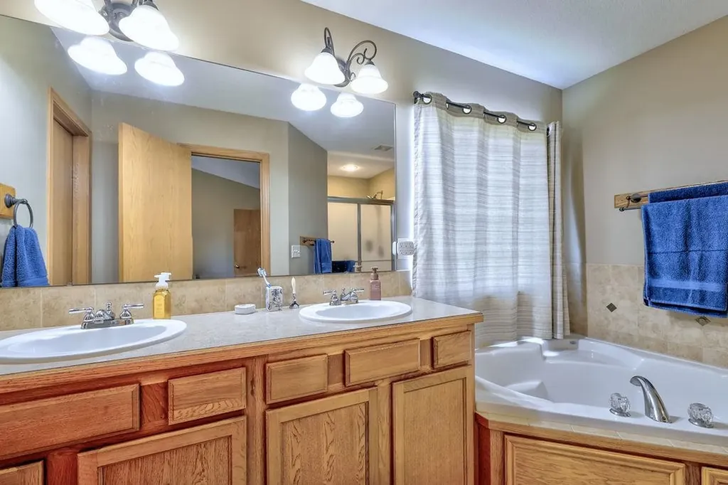 611 Cleek Court Winfield KS 67156