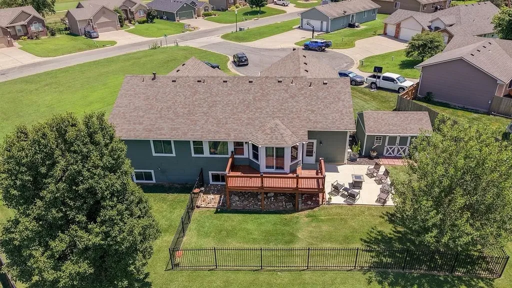 611 Cleek Court Winfield KS 67156