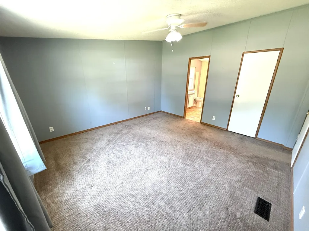 521 E Eighth Street Harper KS 67058