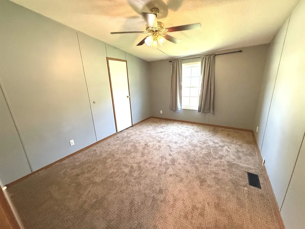 521 E Eighth Street Harper KS 67058