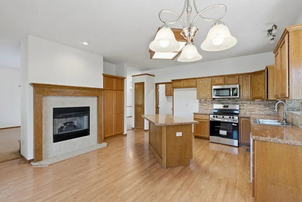 1335 S Threewood Street Wichita KS 67235