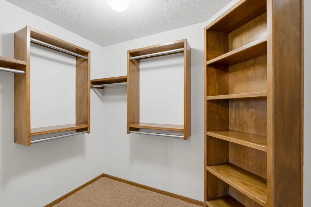 1335 S Threewood Street Wichita KS 67235