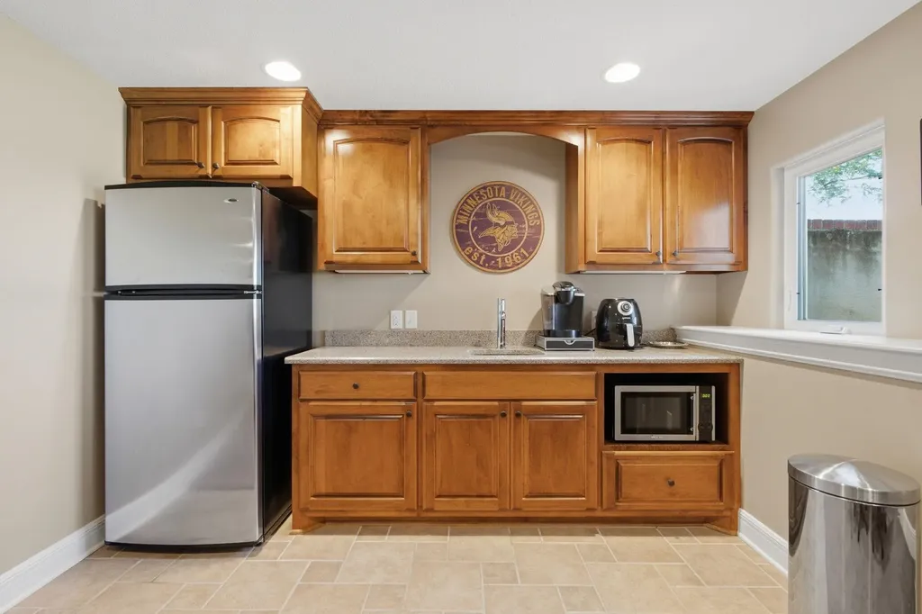 4241 N 167th Street Colwich KS 67030