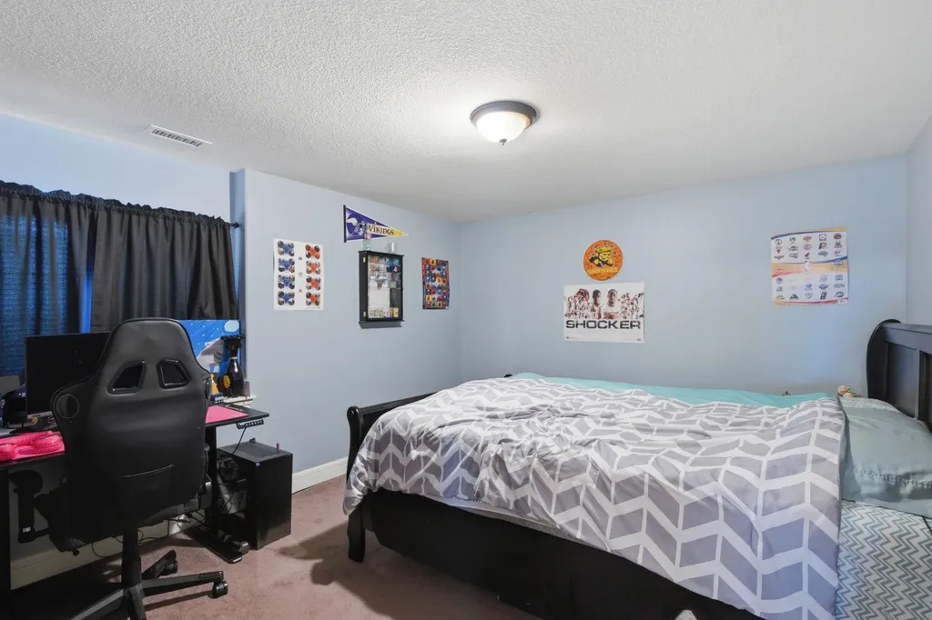 4241 N 167th Street Colwich KS 67030