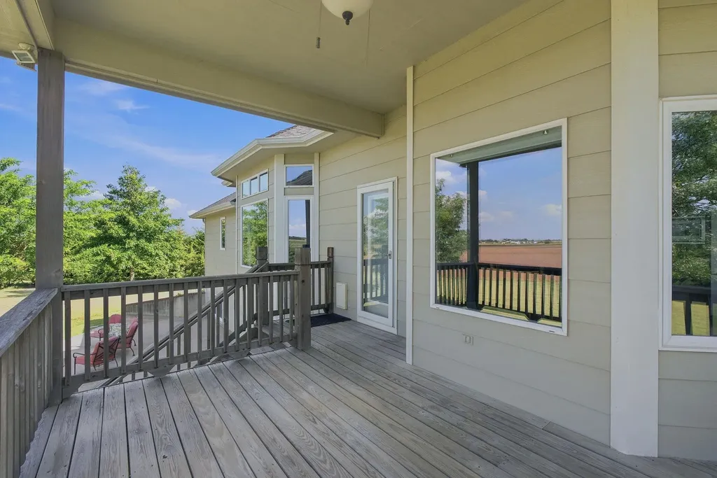 4241 N 167th Street Colwich KS 67030