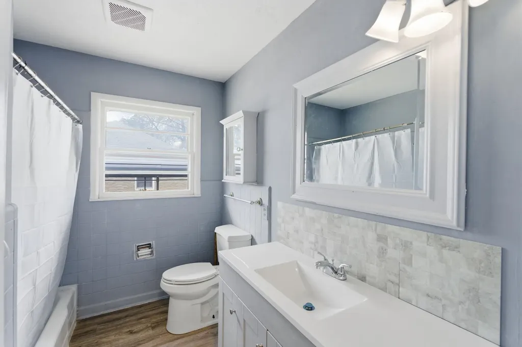7903 E Indianapolis Street Wichita KS 67207