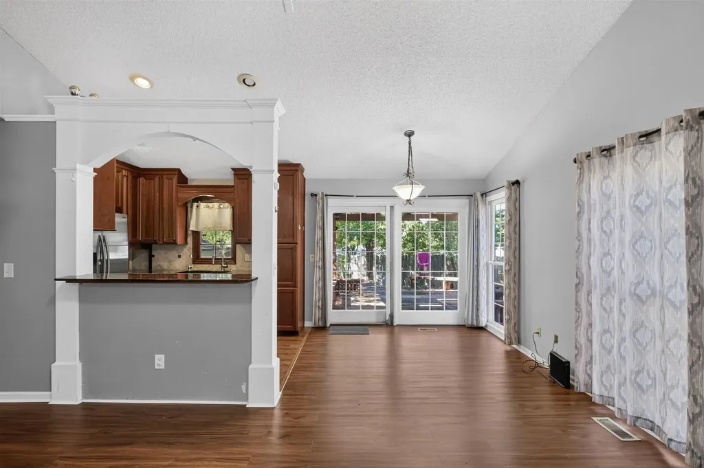 9319 E Skinner Street Wichita KS 67207