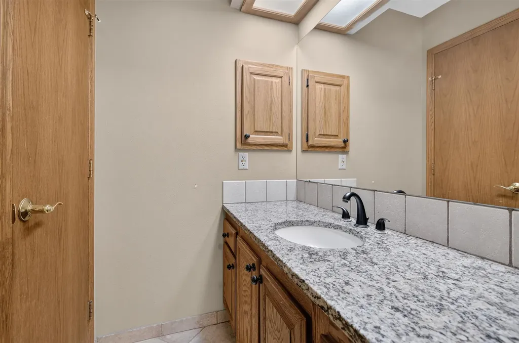 9319 E Skinner Street Wichita KS 67207
