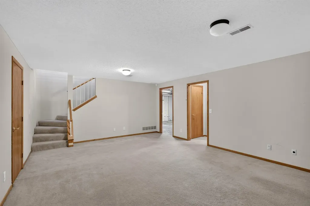 9319 E Skinner Street Wichita KS 67207
