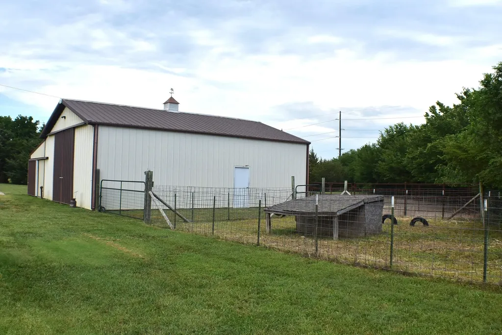 13097 SW 155th Street Rose Hill KS 67133-8169