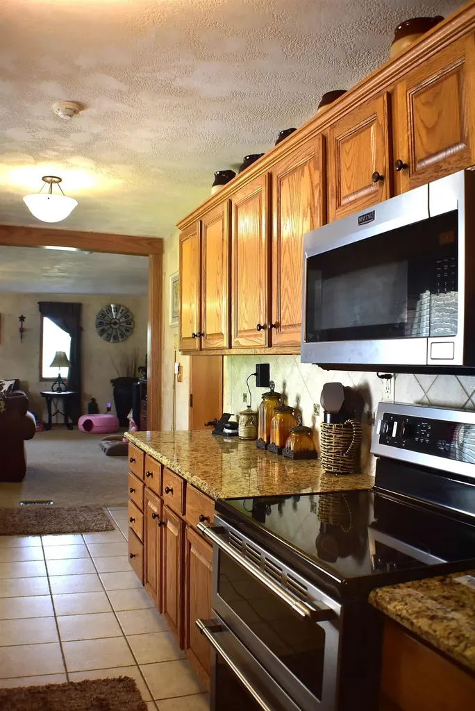 13097 SW 155th Street Rose Hill KS 67133-8169