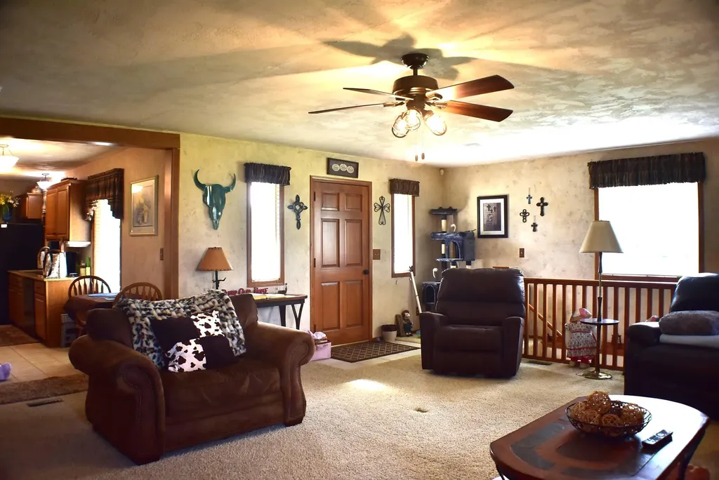 13097 SW 155th Street Rose Hill KS 67133-8169