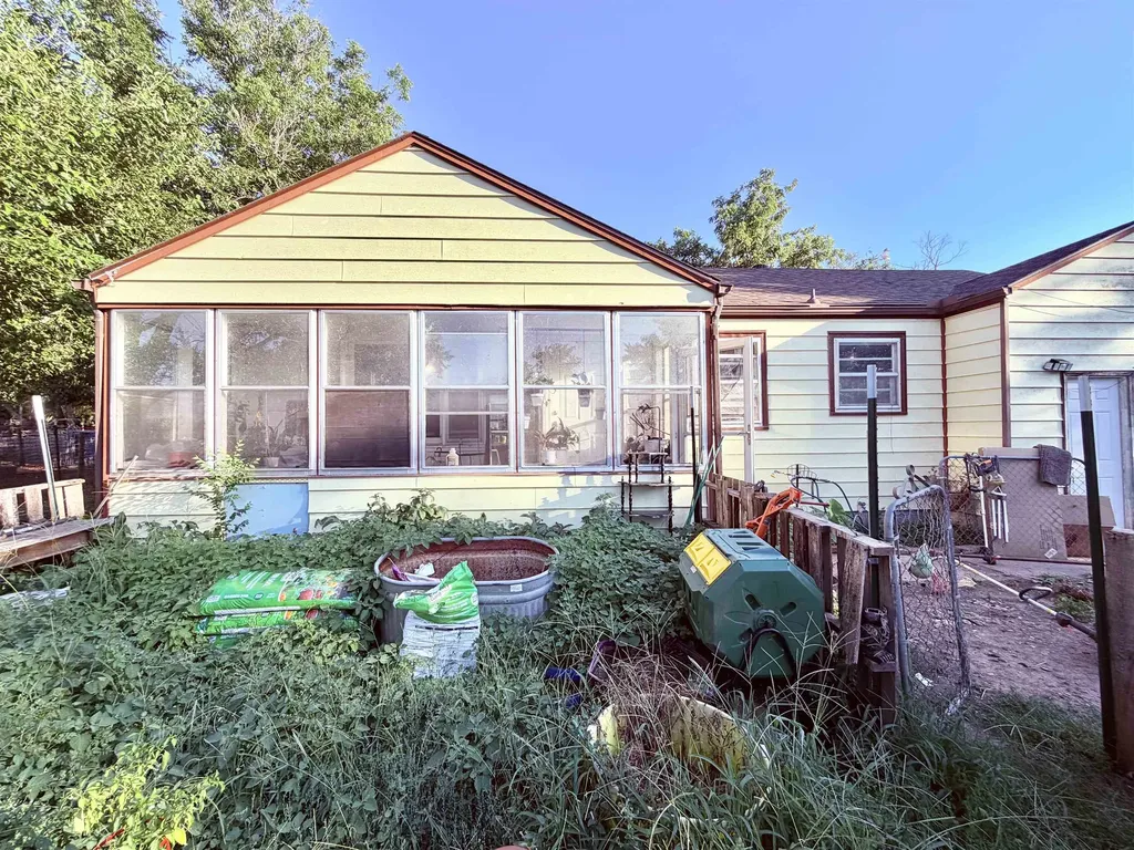 4533 SW 100th Street Augusta KS 67010
