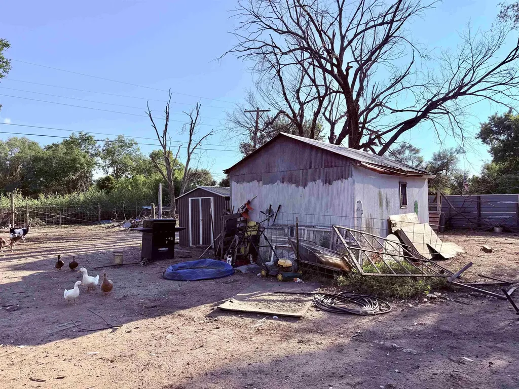 4533 SW 100th Street Augusta KS 67010
