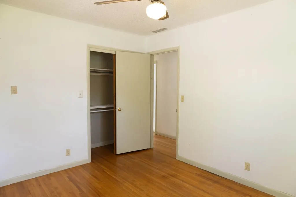 4408 W Memory Lane Wichita KS 67212