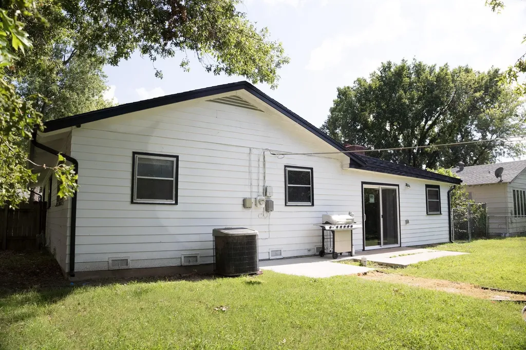 4408 W Memory Lane Wichita KS 67212