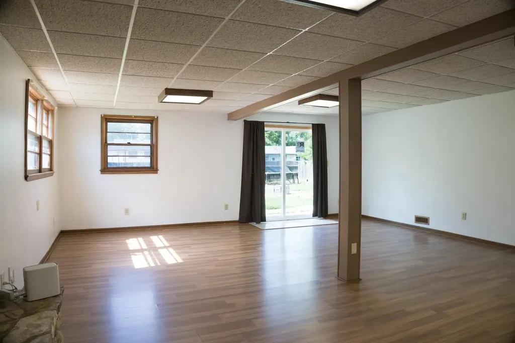 4408 W Memory Lane Wichita KS 67212