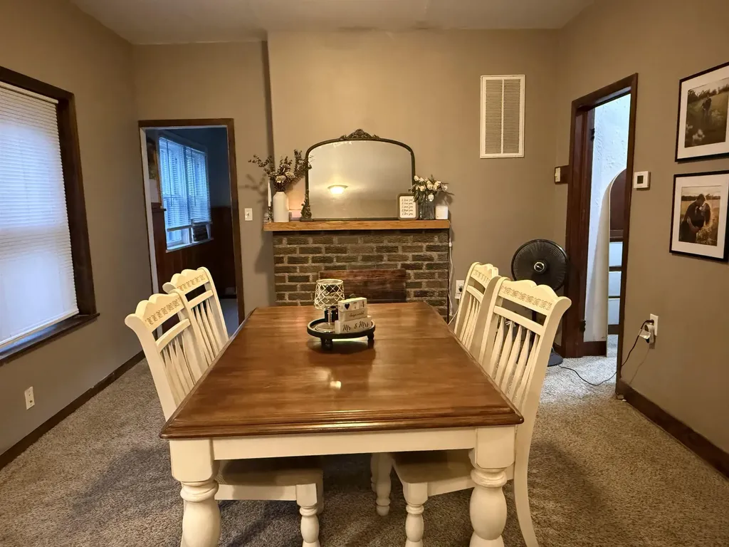 1319 E 12th Avenue Winfield KS 67156