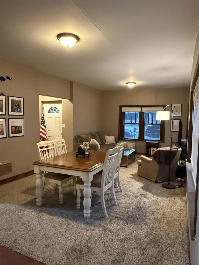 1319 E 12th Avenue Winfield KS 67156