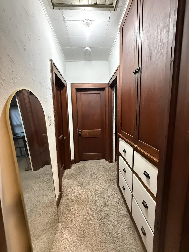 1319 E 12th Avenue Winfield KS 67156