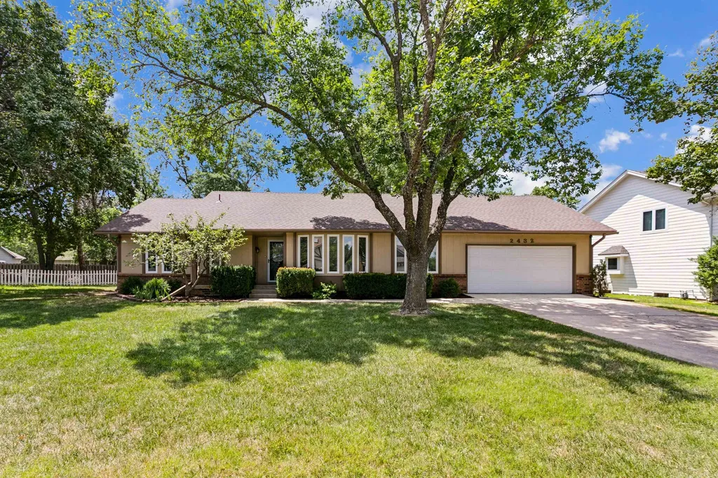 2432 N Rutland Court Wichita KS 67226