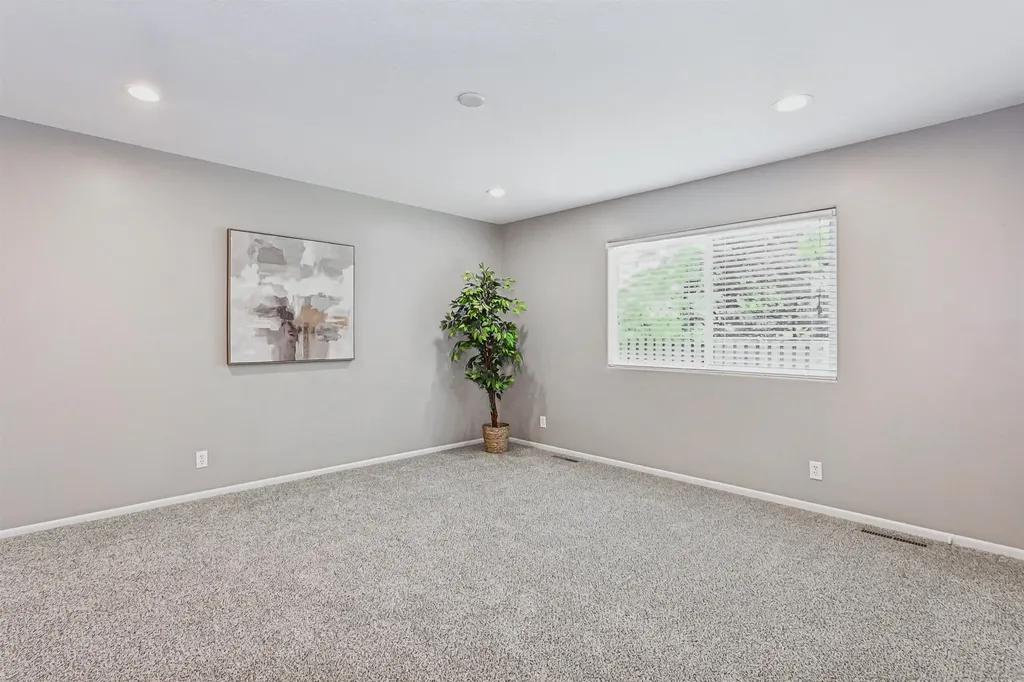 2432 N Rutland Court Wichita KS 67226