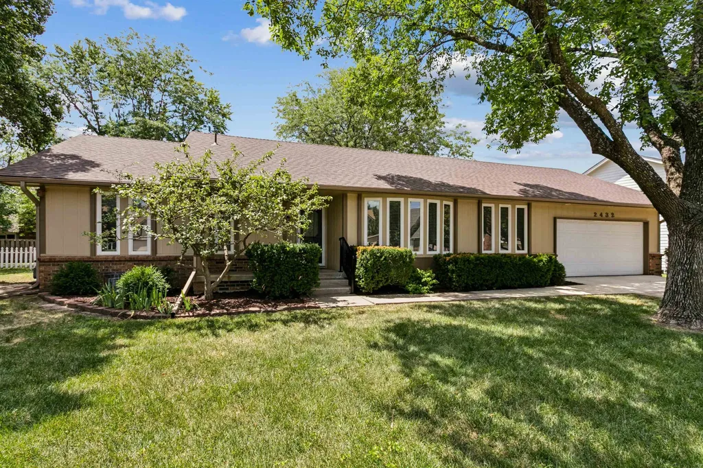 2432 N Rutland Court Wichita KS 67226