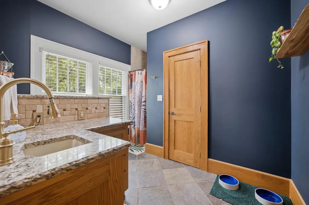 357 N Yale Avenue Wichita KS 67208