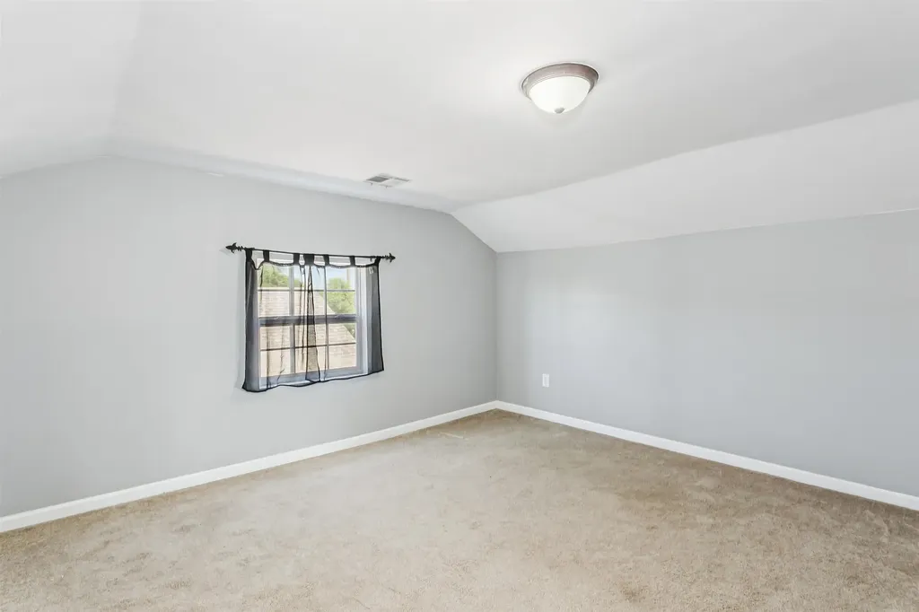 1531 N Prairie Creek Andover KS 67002