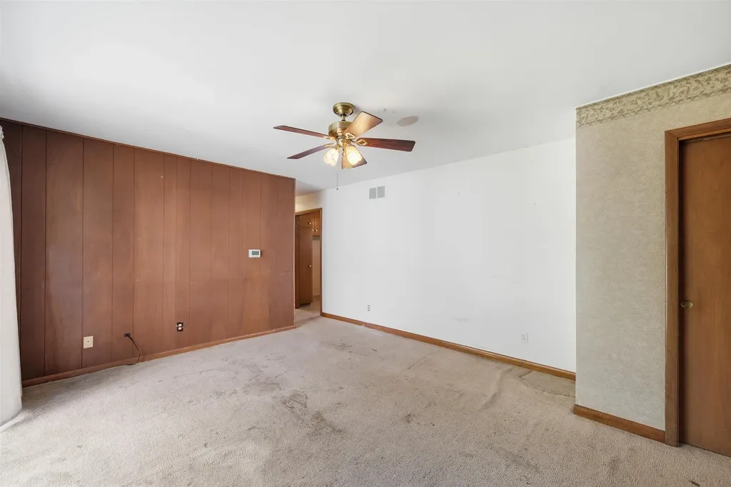 706 S Freeborn Marion KS 66861
