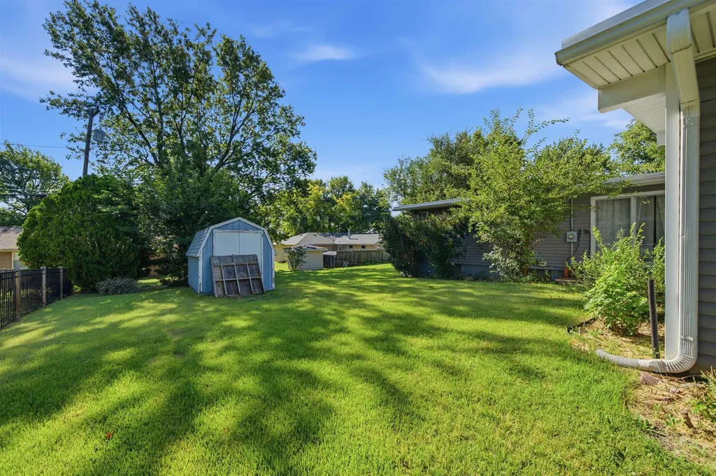 706 S Freeborn Marion KS 66861