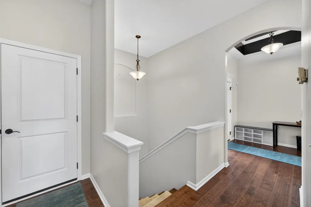 1009 E Rosemont Andover KS 67002
