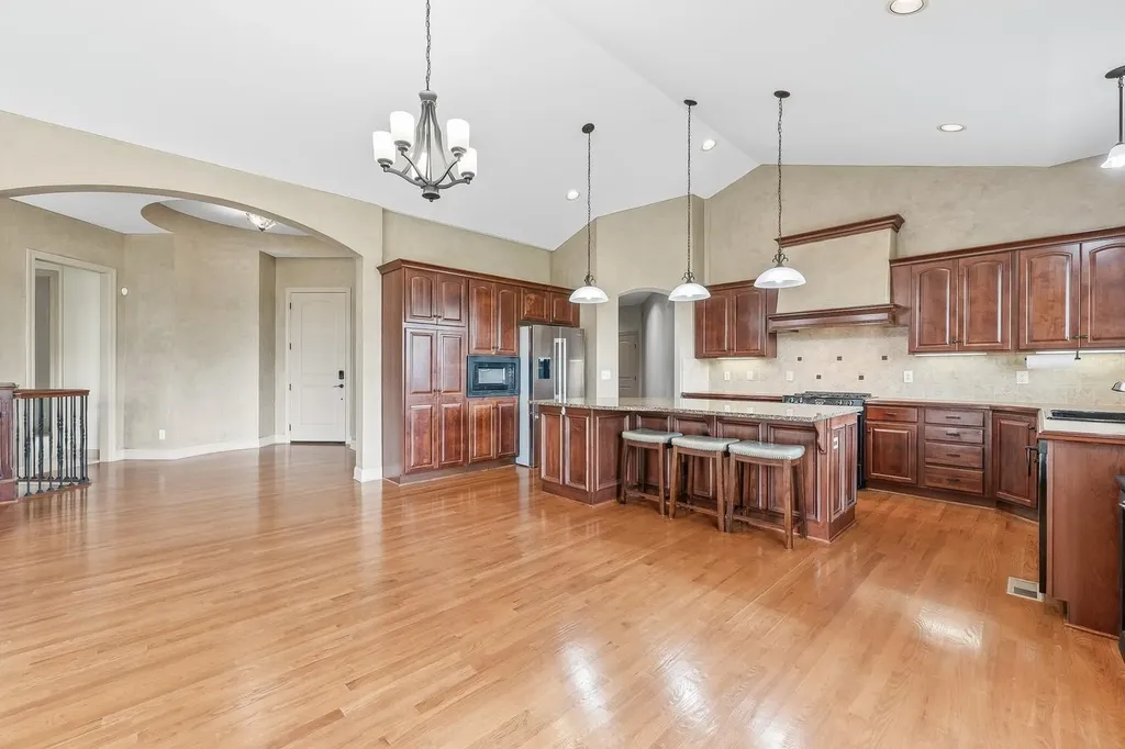 2224 N Rough Creek Road Derby KS 67037