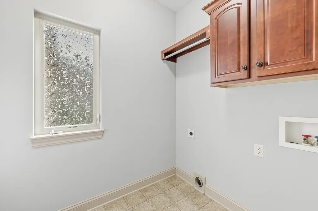 2224 N Rough Creek Road Derby KS 67037