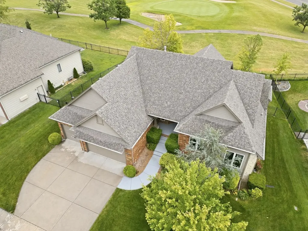 2224 N Rough Creek Road Derby KS 67037