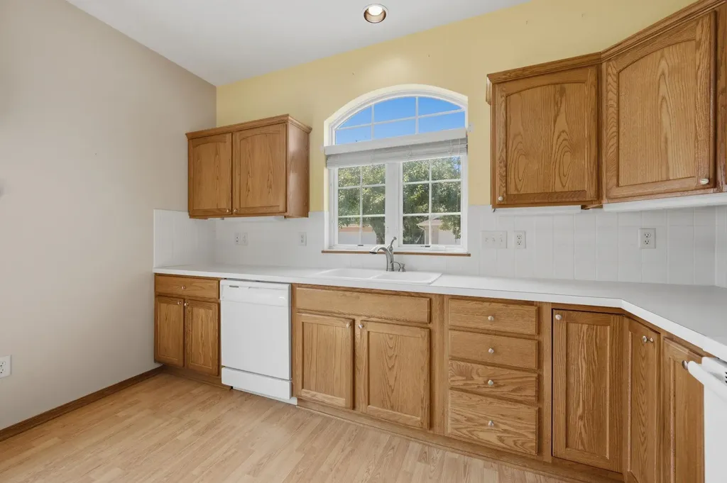 8222 W Nantucket Wichita KS 67212-6250