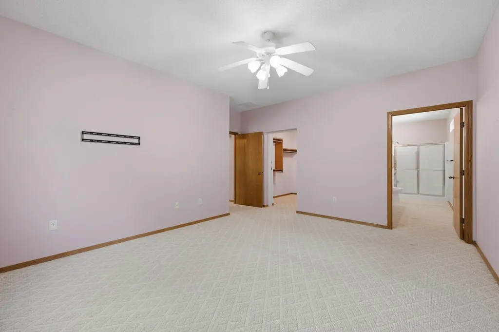 8222 W Nantucket Wichita KS 67212-6250
