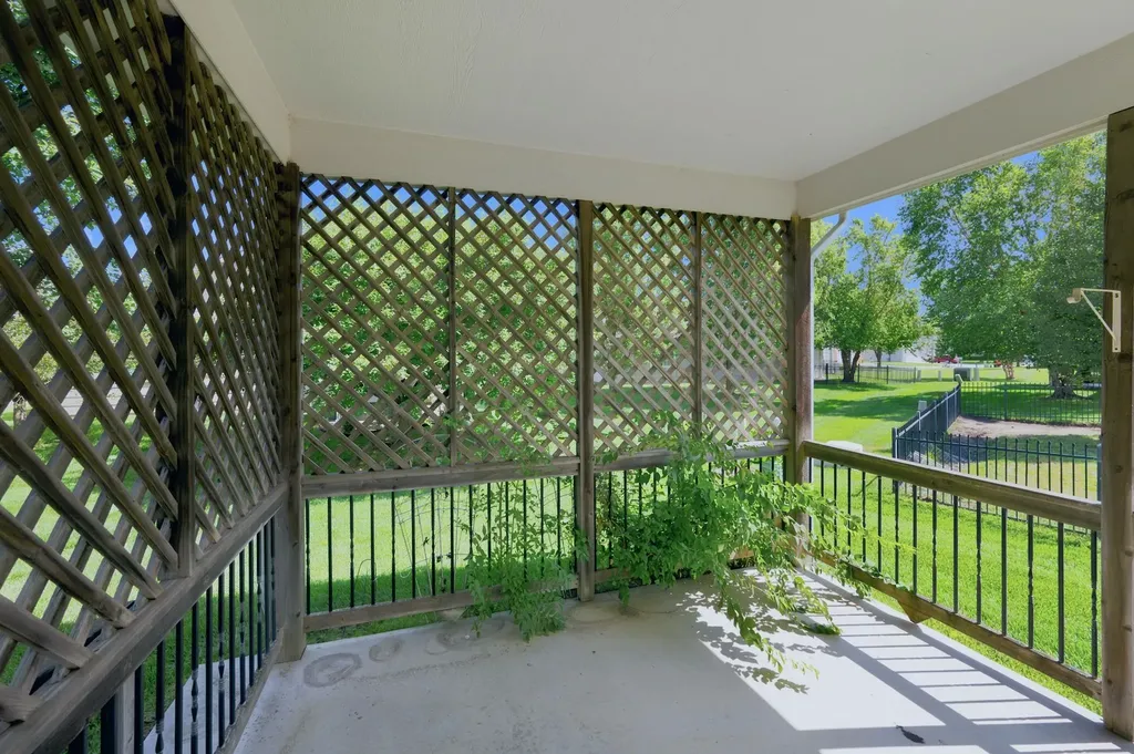 8222 W Nantucket Wichita KS 67212-6250