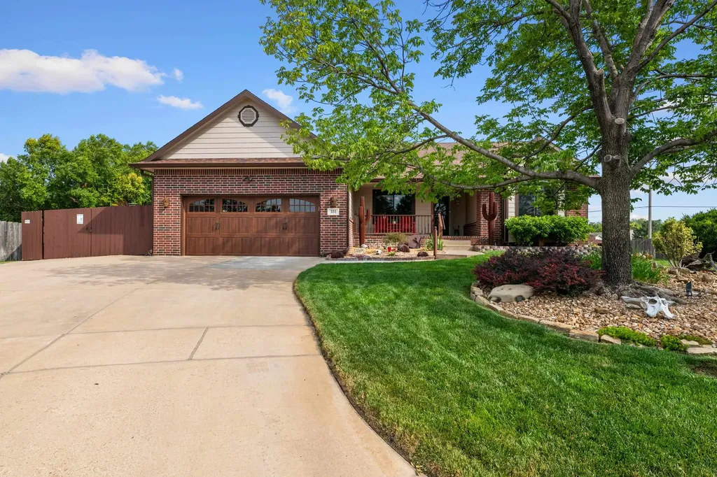 331 S Limuel Court Wichita KS 67235