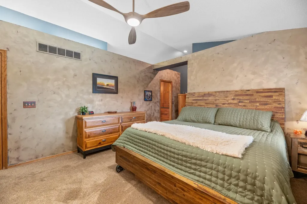 331 S Limuel Court Wichita KS 67235