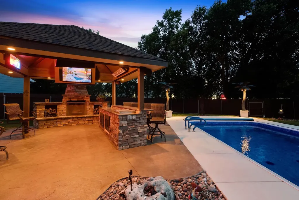 331 S Limuel Court Wichita KS 67235