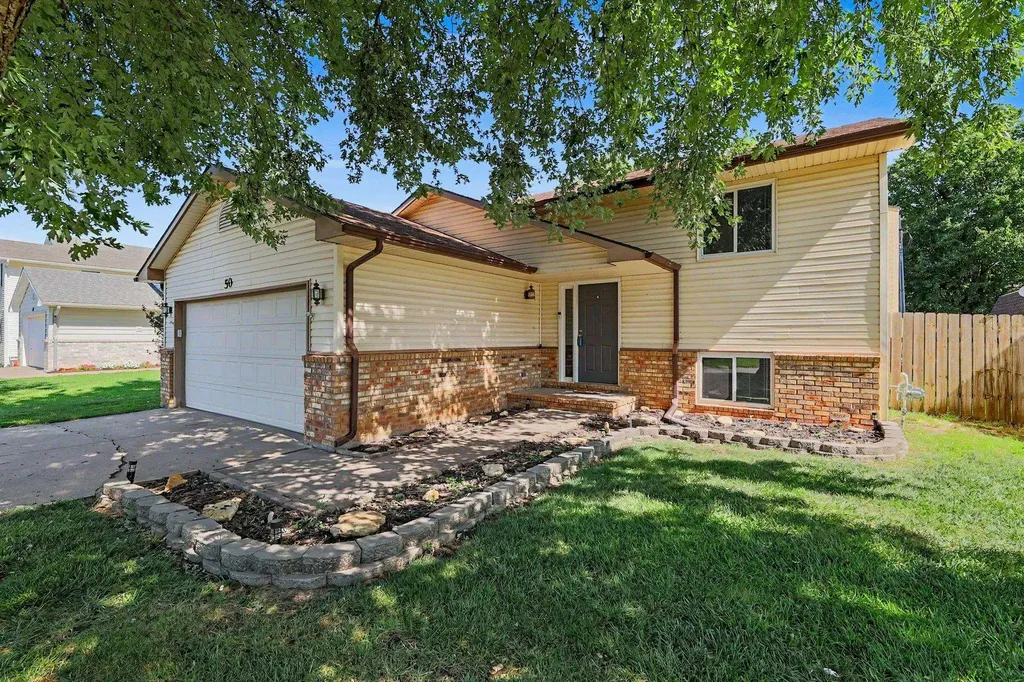 50 Arnold Augusta KS 67010