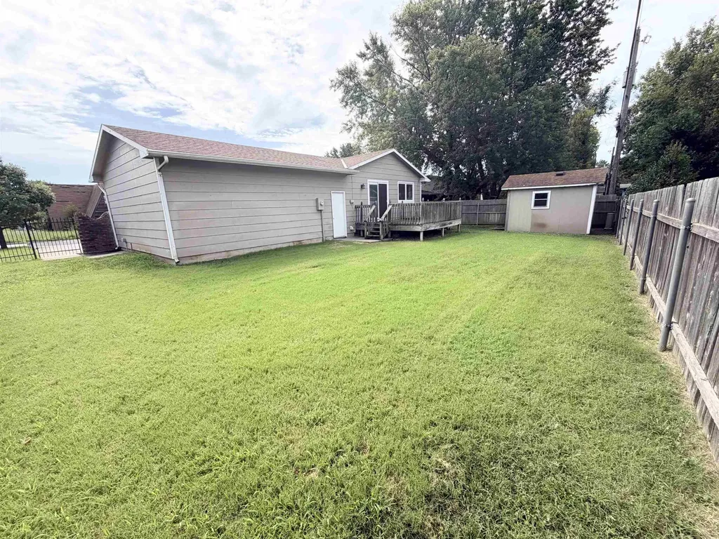 3003 S Edwards Avenue Wichita KS 67217