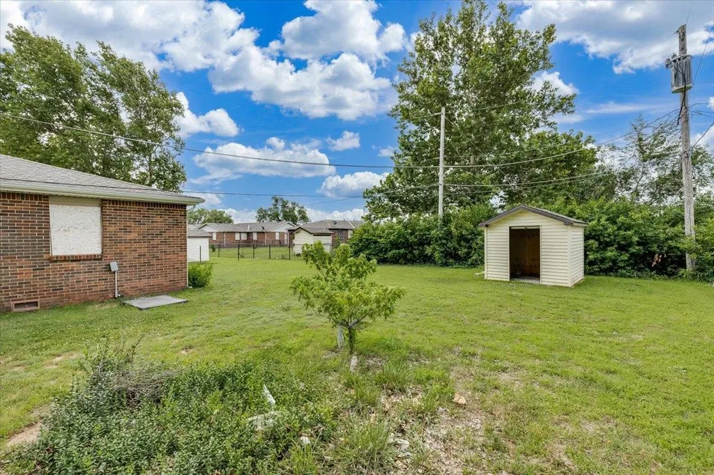 7037 W Frazier Wichita KS 67212