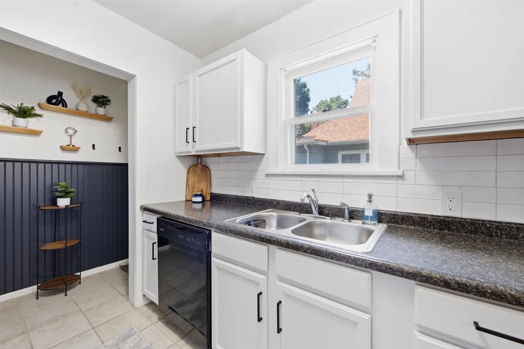 337 S Saint Paul Avenue Wichita KS 67213