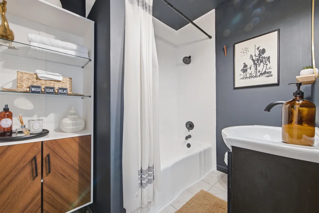 337 S Saint Paul Avenue Wichita KS 67213
