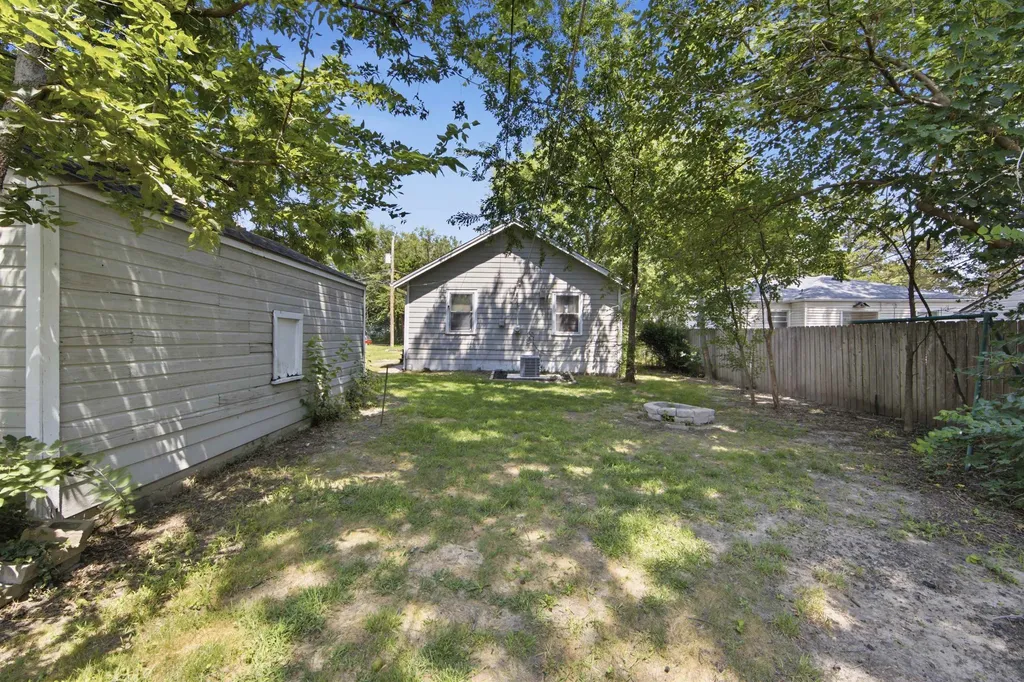 337 S Saint Paul Avenue Wichita KS 67213