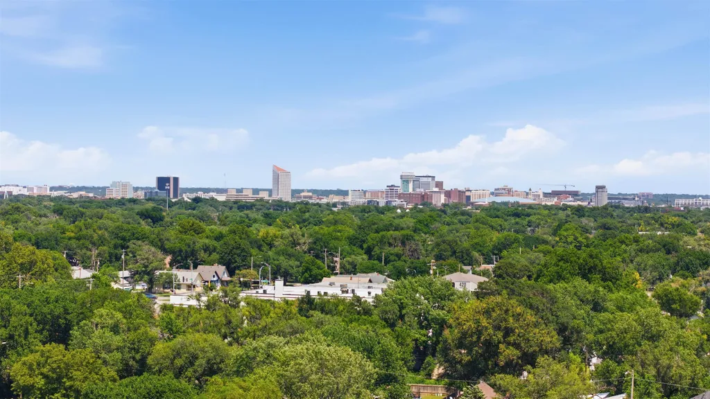 337 S Saint Paul Avenue Wichita KS 67213