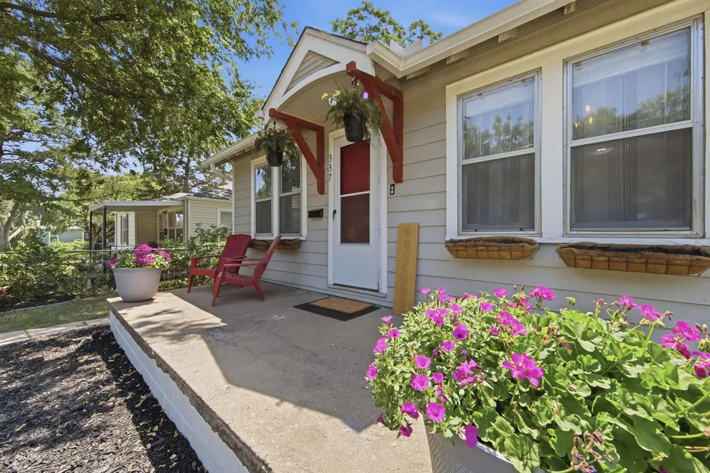 337 S Saint Paul Avenue Wichita KS 67213